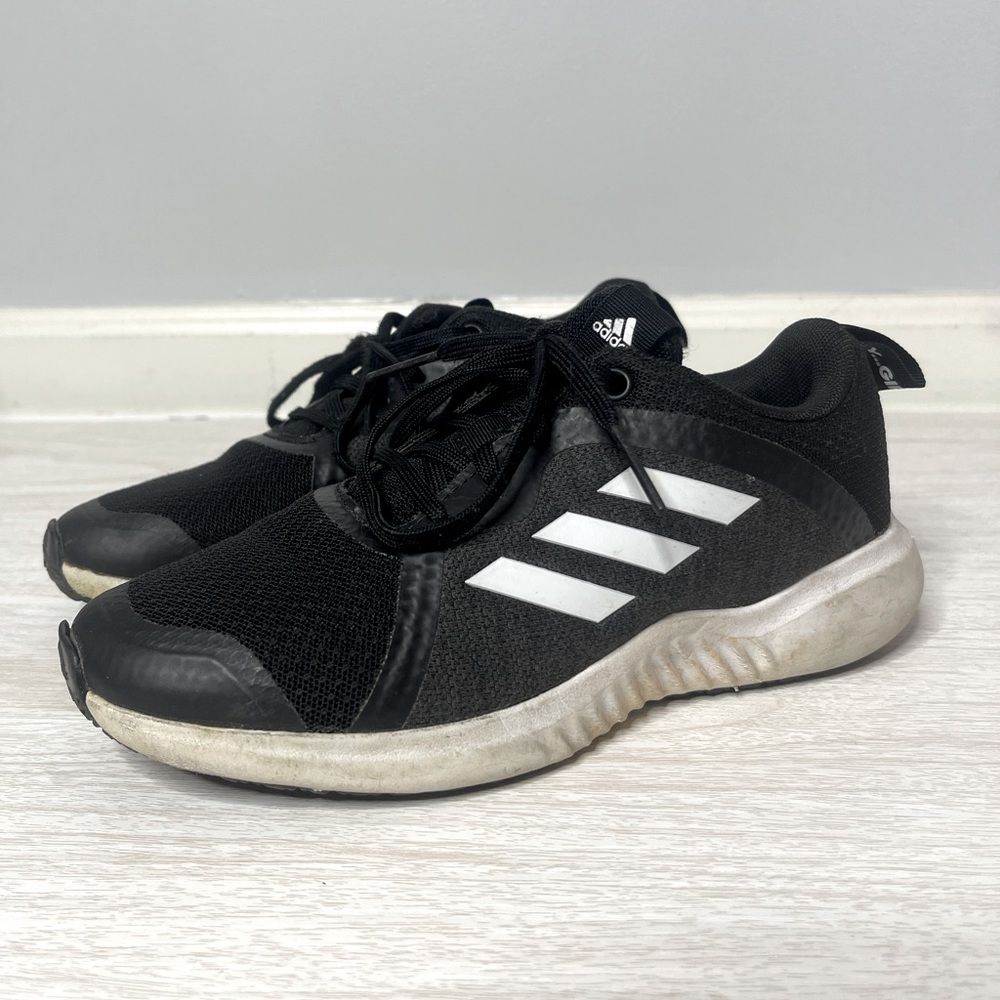 Adidas unisex size 2